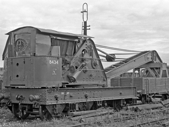 31/7/1961: GNR Steam Crane 2 renumbered as UTA 8434 with match wagon 8435 at Adelaide shed. (E.M. Patterson)