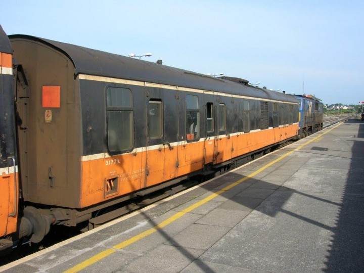 16/7/2006: 3173 at Claremorris on the Ballina branch train, in its final year of IÉ service (G.Owens)