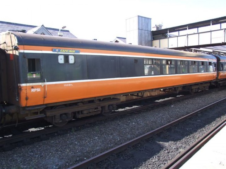 28/9/2008: 1508 at Drogheda on the 'Dundalk 50' train. (M.Hoey)