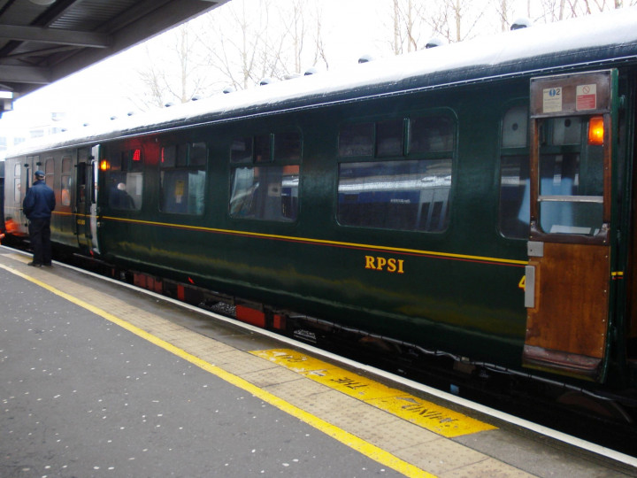 16/3/2013: 463 on a test train at Belfast Central station.