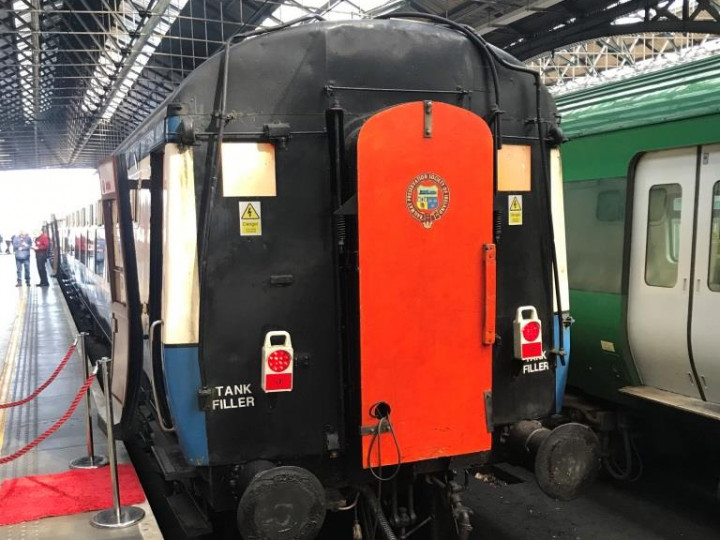 26/3/2022: Coach 1523 in Connolly with dummy door. The wires at the bottom are for the electrical end of train device which keeps the loco batteries charged; it can be moved from coach to coach depending on the train consist. (P. Rigney)