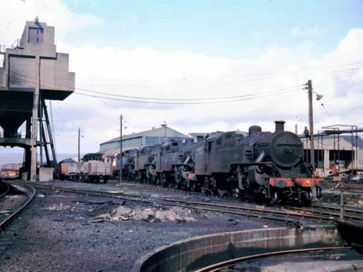 1969: A row of jeeps lined up at York Road, with No.4 at the front.